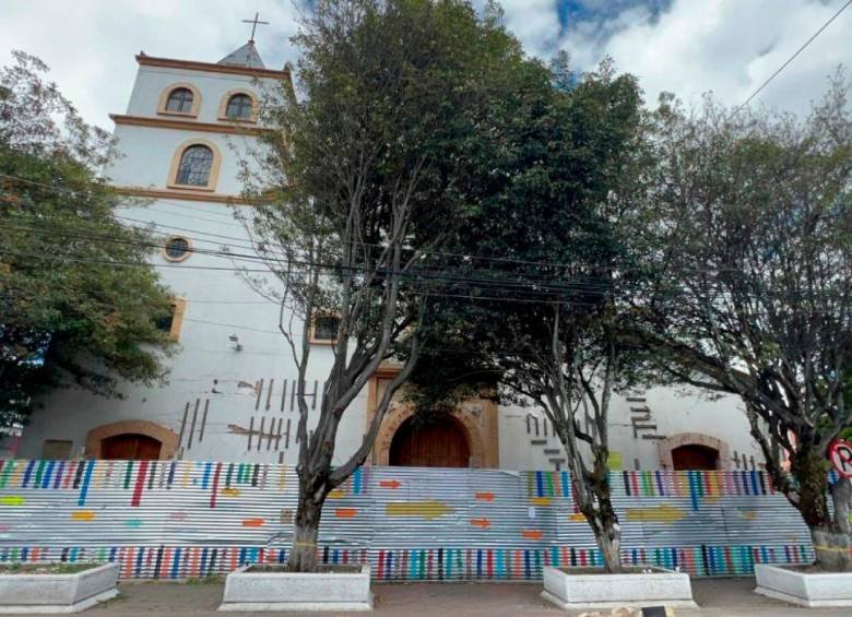 fachada-iglesia-nuestra-senora-de-guadalupe-bogota_45831247_20240815181707